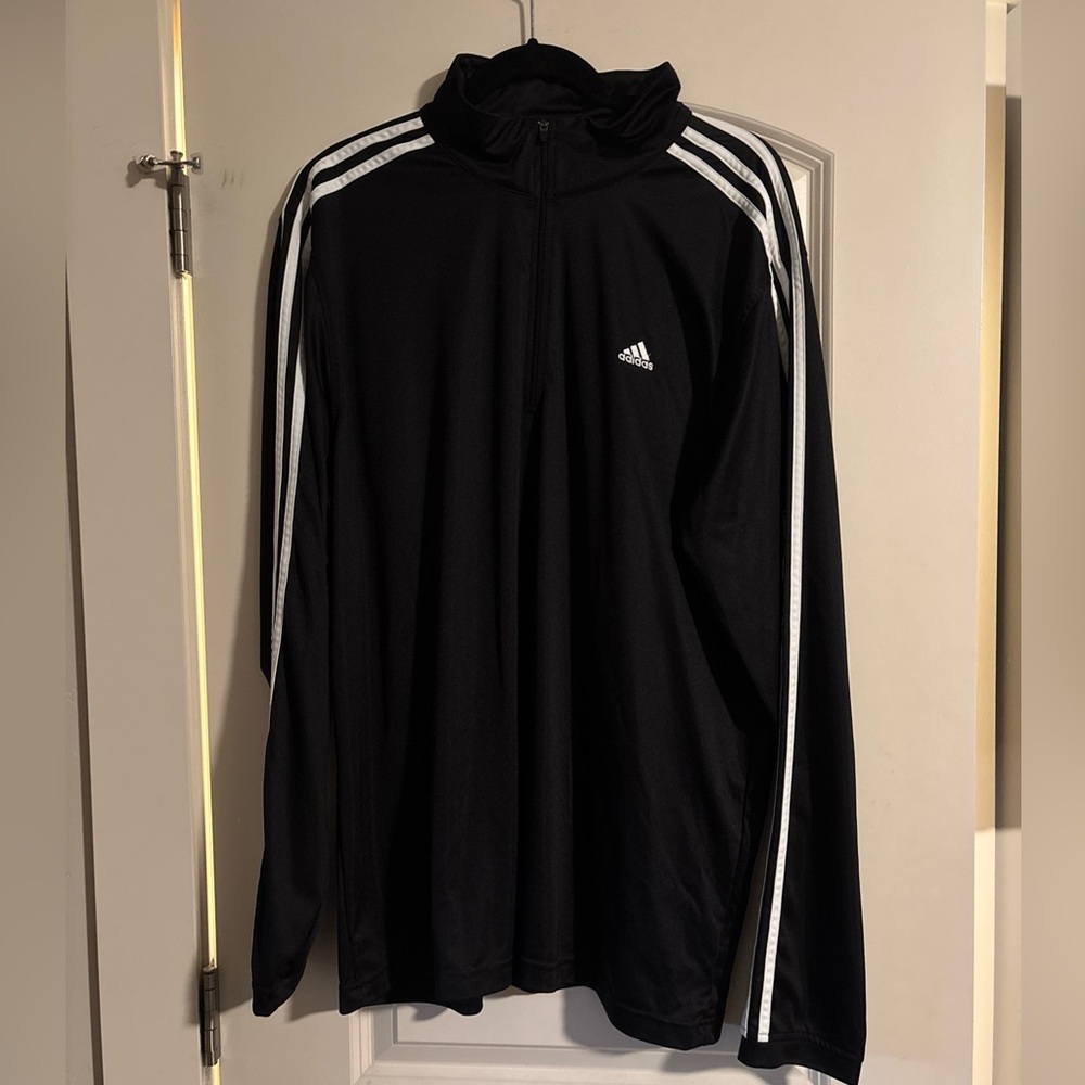 Adidas 1/4 zip pullover black size adult XL 3 Stripe Athletic Classic Athleisure